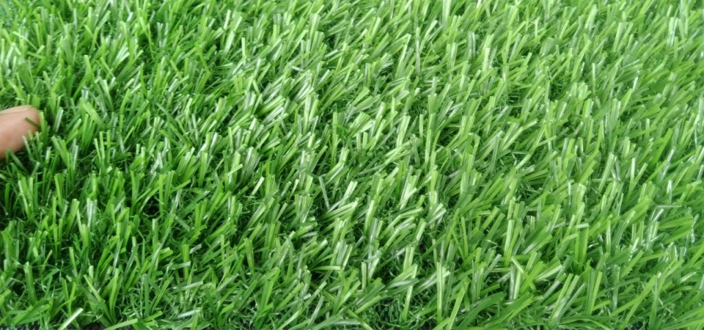 cỏ nhân tạo cao 2cm ngoài trời