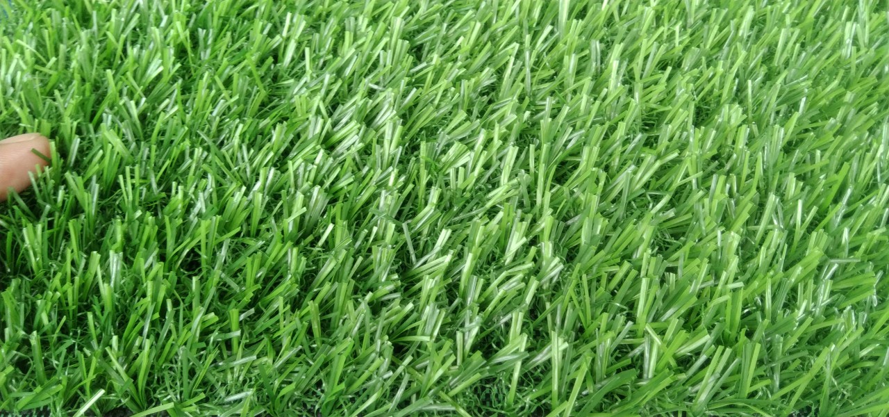 thảm cỏ 2cm lót ngoài trời