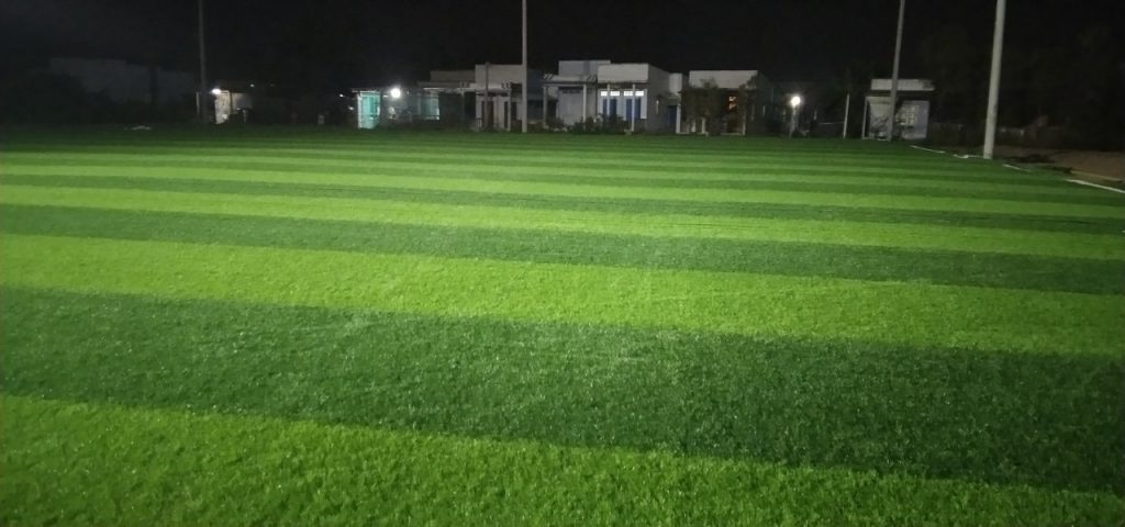 thi công cỏ nhân tạo sân bóng tp thủ dầu một