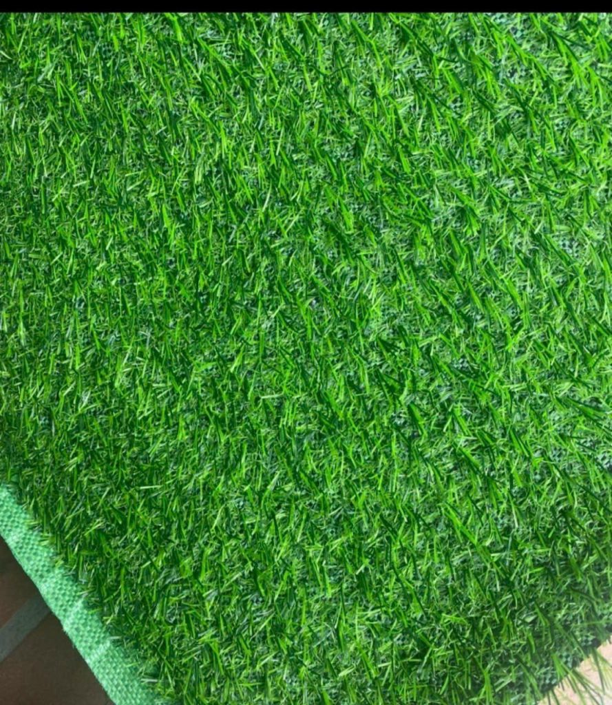 thảm cỏ 2cm đế nhựa