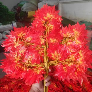 lá phong đỏ nhân tạo